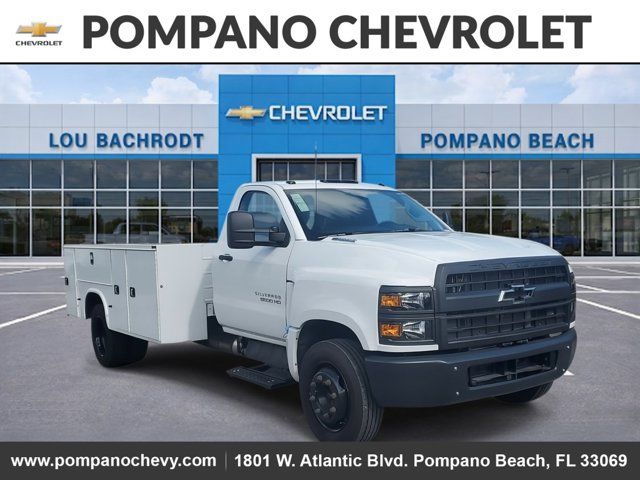 2024 Chevrolet Silverado MD Work Truck Image 3 of 22