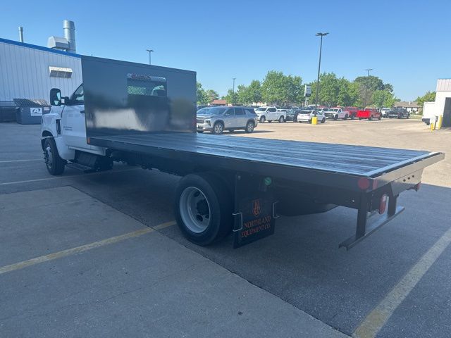 2024 Chevrolet Silverado MD Work Truck Image 3 of 18