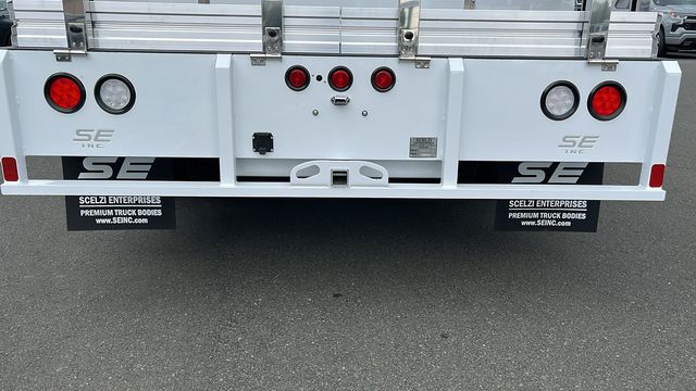 Vehicle image 9 of 59
