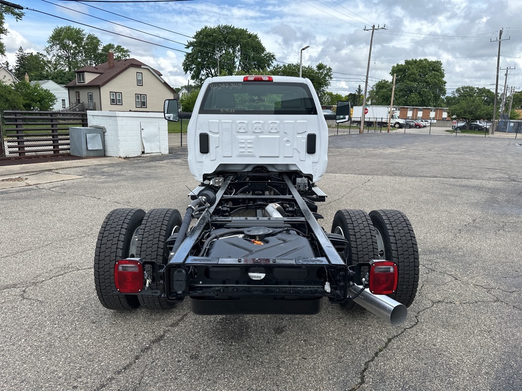 2024 Chevrolet Silverado MD Work Truck Image 9 of 12