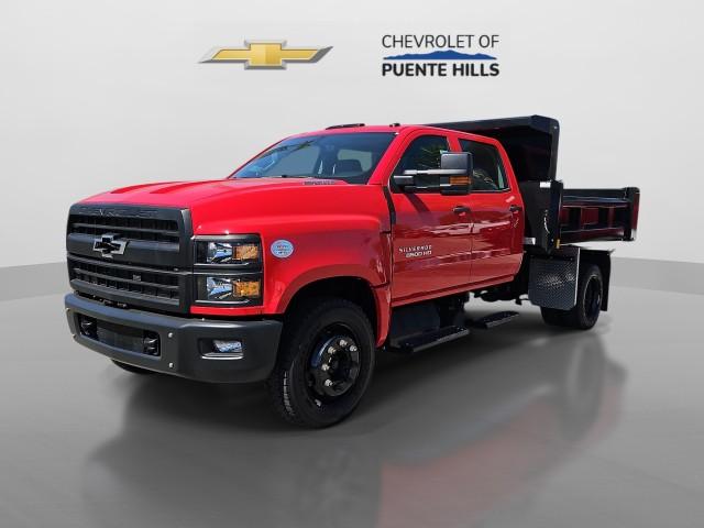 2024 Chevrolet Silverado MD Work Truck Image 1 of 31