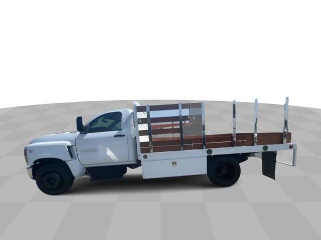 2024 Chevrolet Silverado MD Work Truck Image 3 of 30
