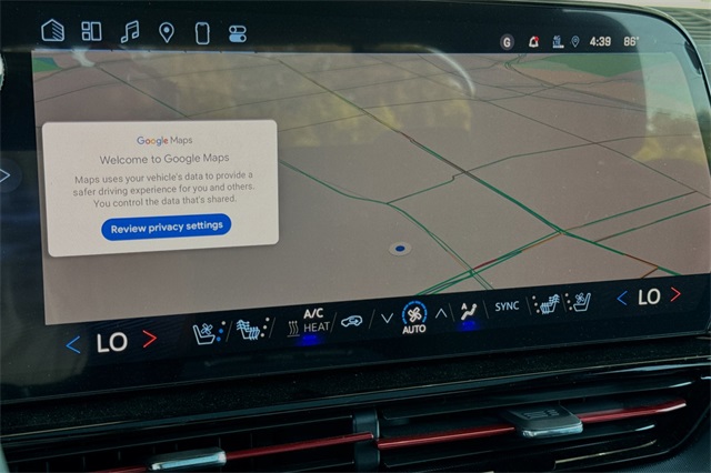 Vehicle image 16 of 23