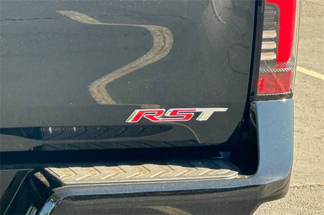 Vehicle image 22 of 23