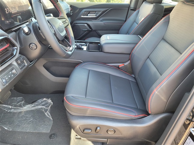 Vehicle image 8 of 16