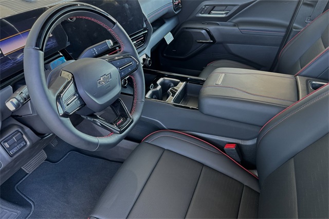 Vehicle image 7 of 23