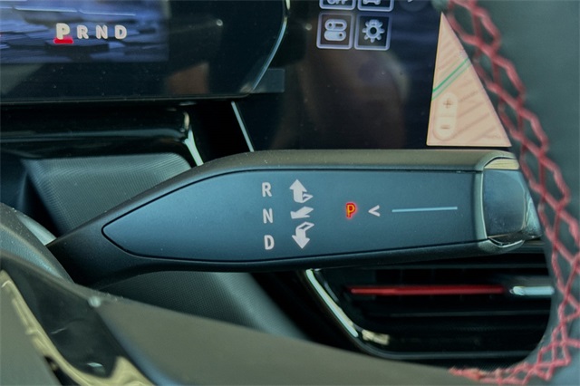 Vehicle image 19 of 23