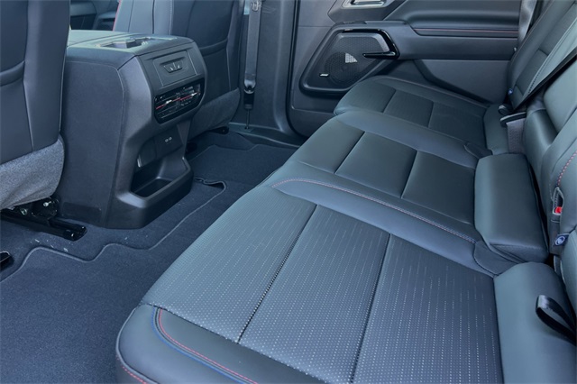 Vehicle image 9 of 21