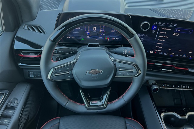 Vehicle image 11 of 21