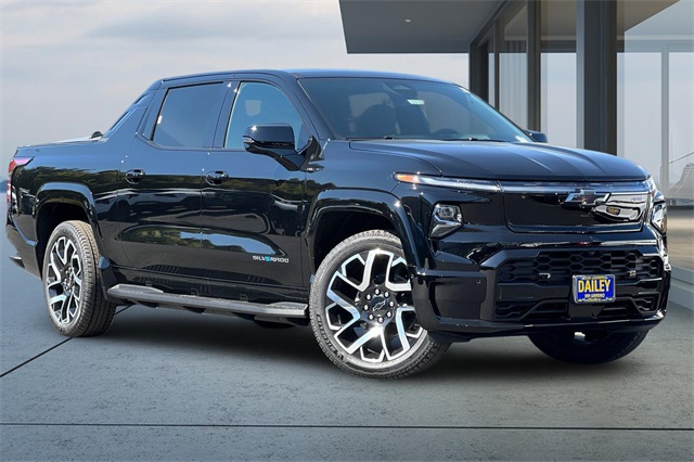 Vehicle image 2 of 21