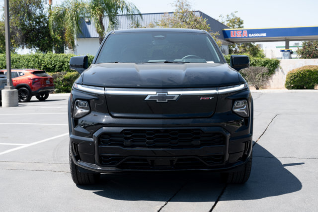 Vehicle image 2 of 42