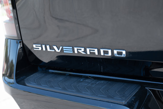 Vehicle image 12 of 42