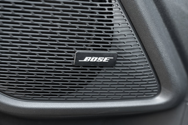 Vehicle image 20 of 42
