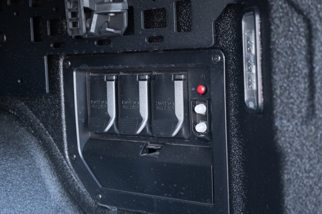 Vehicle image 15 of 42