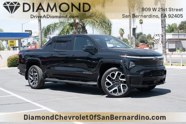 Vehicle image 3 of 42