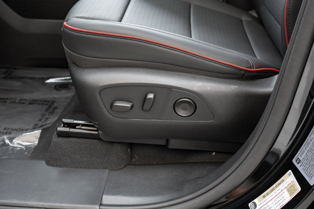 Vehicle image 18 of 42