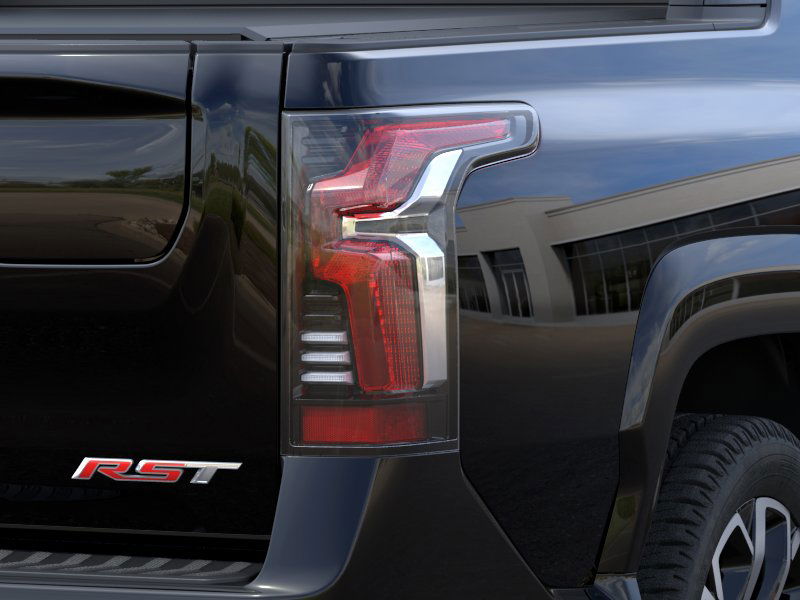 Vehicle image 11 of 24