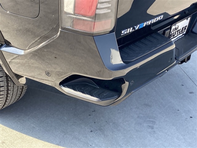 Vehicle image 50 of 51
