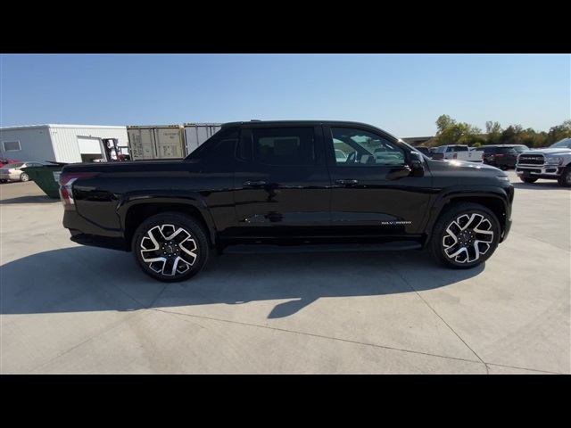 Vehicle image 7 of 51