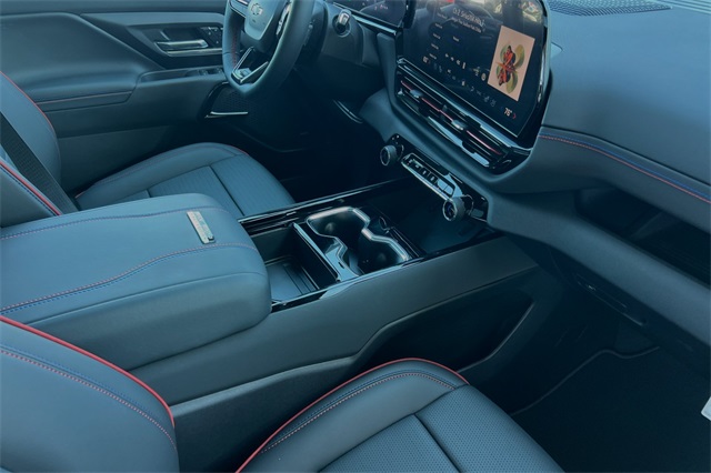Vehicle image 12 of 21