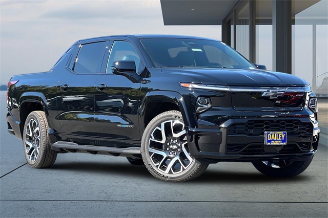 Vehicle image 2 of 21