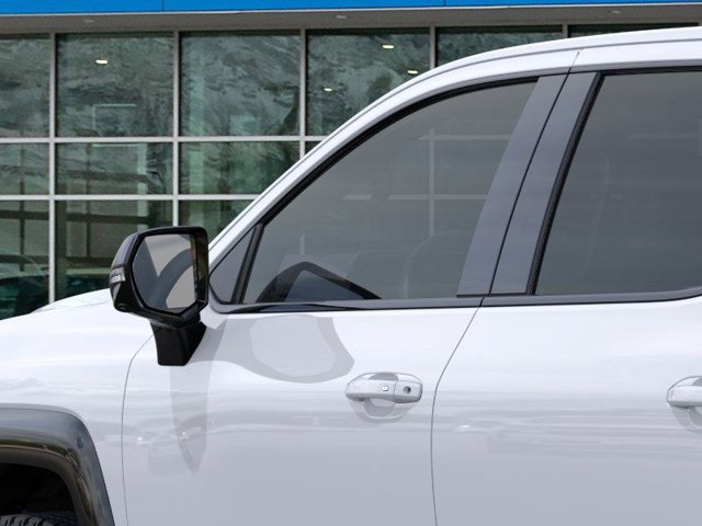 Vehicle image 13 of 25