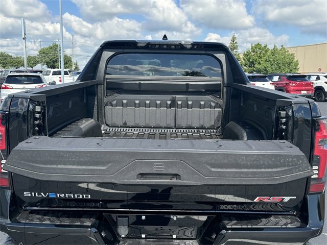 Vehicle image 12 of 34