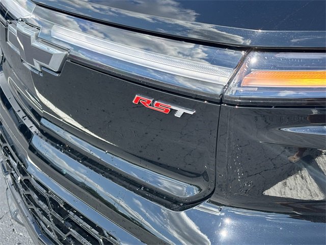 Vehicle image 5 of 34