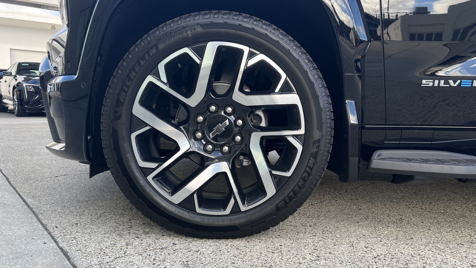Vehicle image 15 of 15