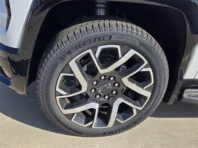 Vehicle image 7 of 22