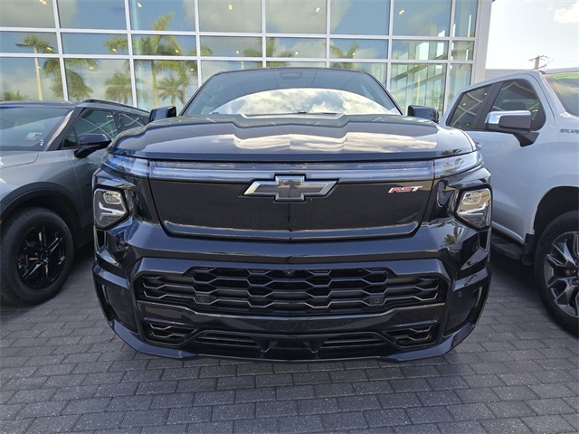 Vehicle image 2 of 26