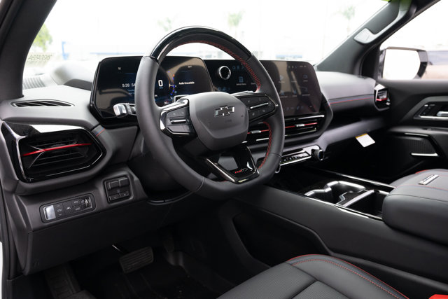 Vehicle image 17 of 46