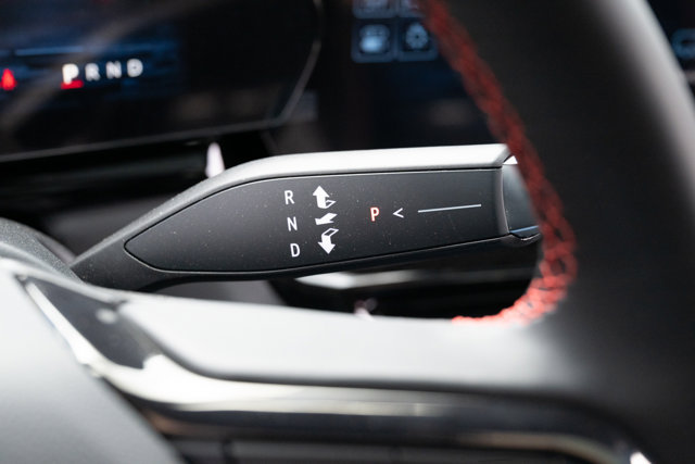 Vehicle image 28 of 46