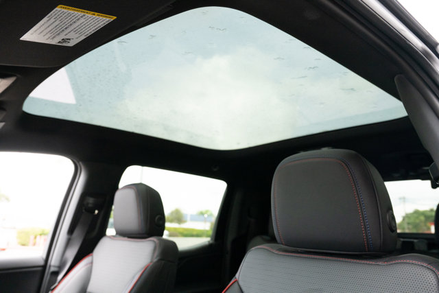Vehicle image 22 of 46