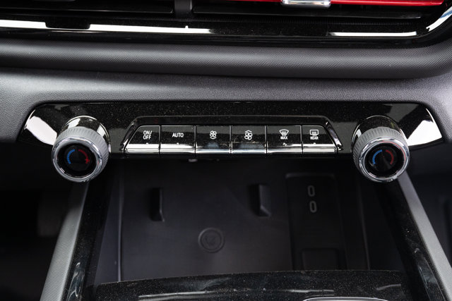 Vehicle image 35 of 46