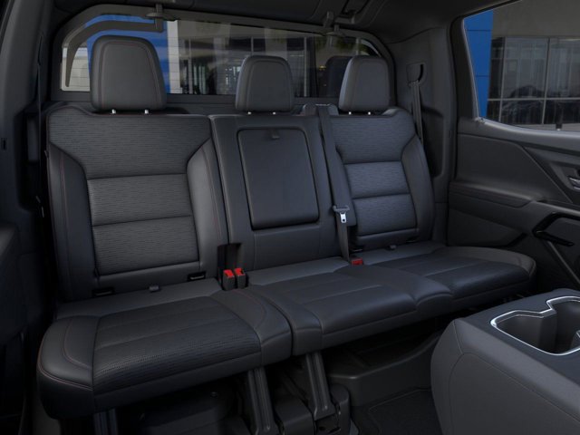 Vehicle image 17 of 24