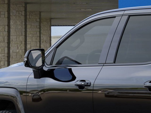 Vehicle image 12 of 24
