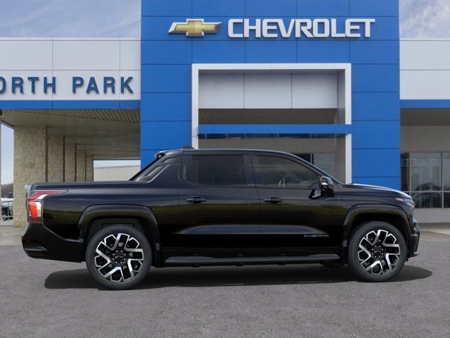 Vehicle image 6 of 24