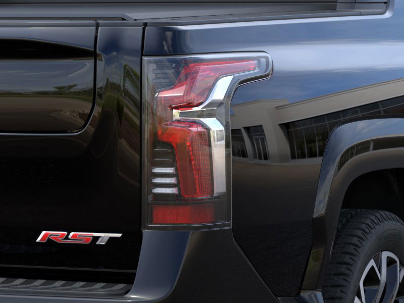 Vehicle image 11 of 24
