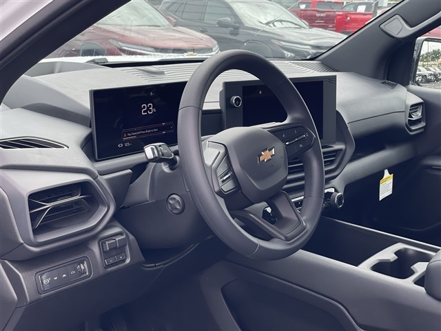 Vehicle image 11 of 27