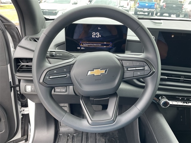 Vehicle image 12 of 27