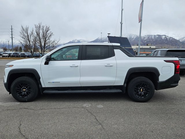 Vehicle image 8 of 16