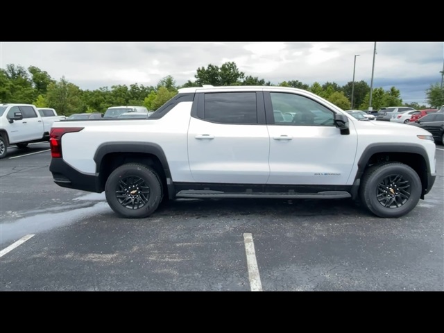 Vehicle image 5 of 27