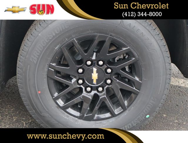 2024 Chevrolet Silverado EV Work Truck Image 9 of 38