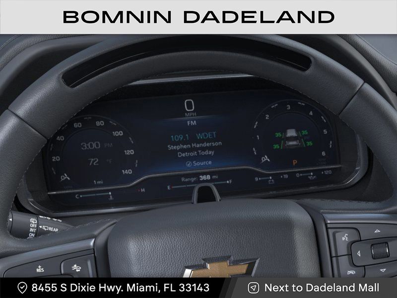 Vehicle image 19 of 25