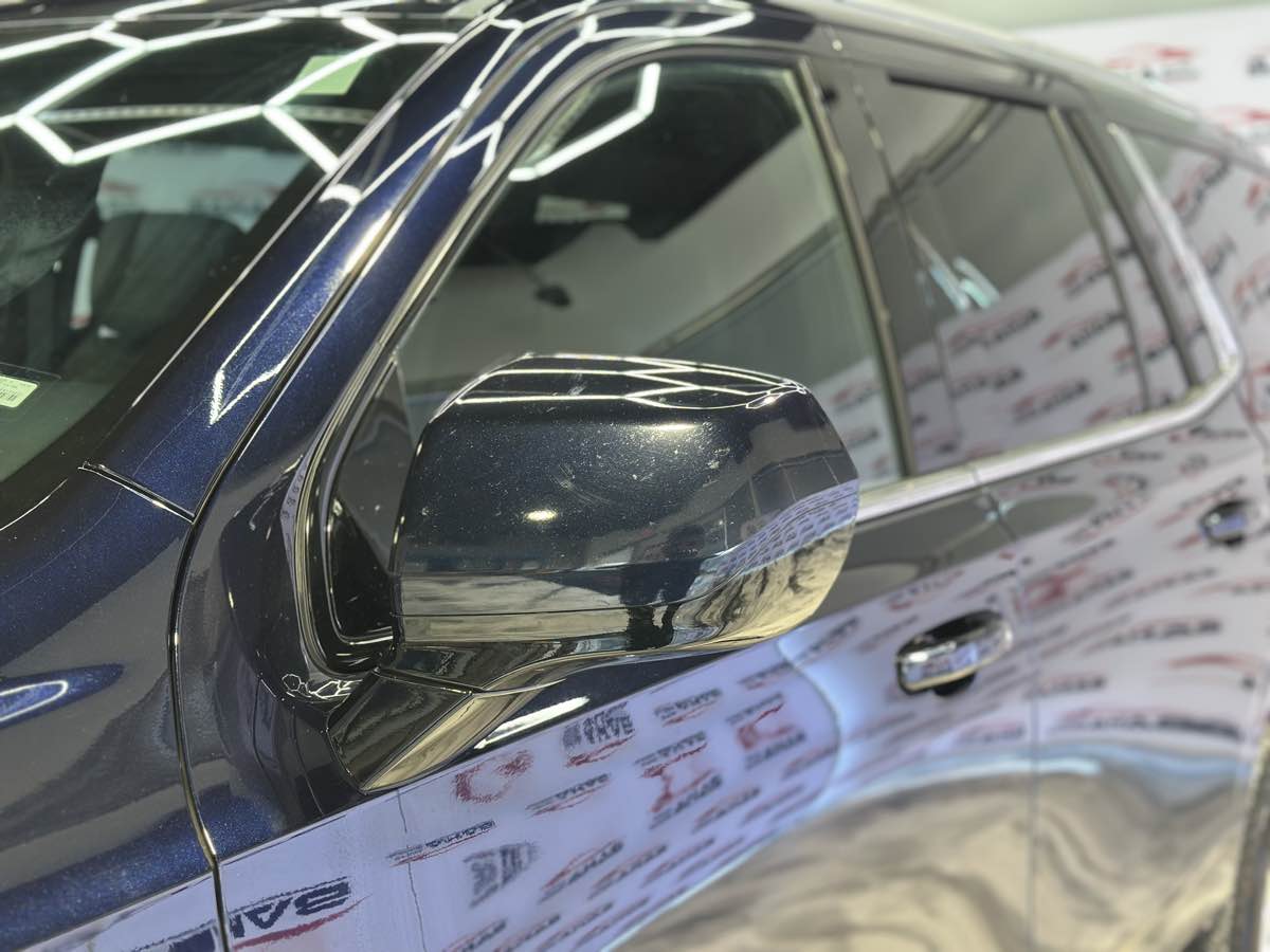 Vehicle image 7 of 38