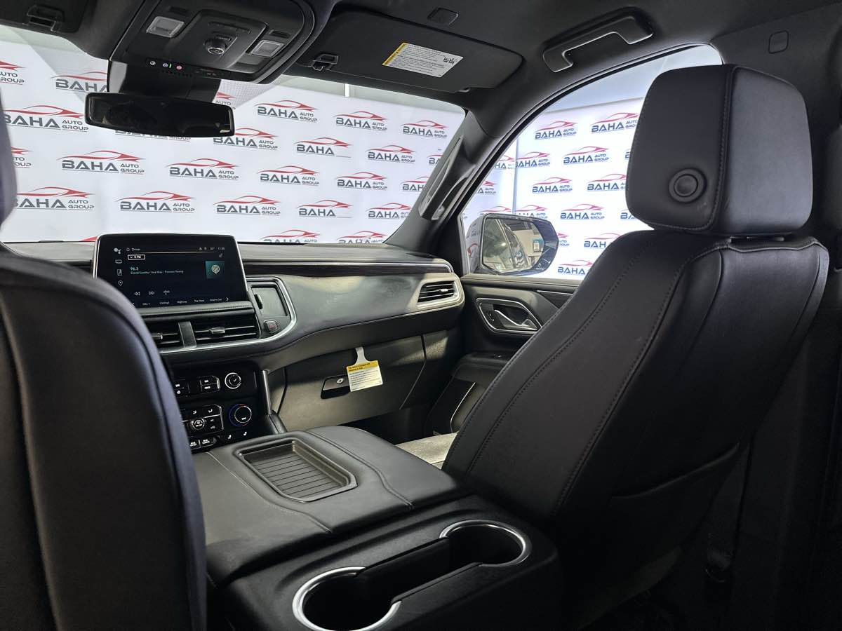 Vehicle image 22 of 38