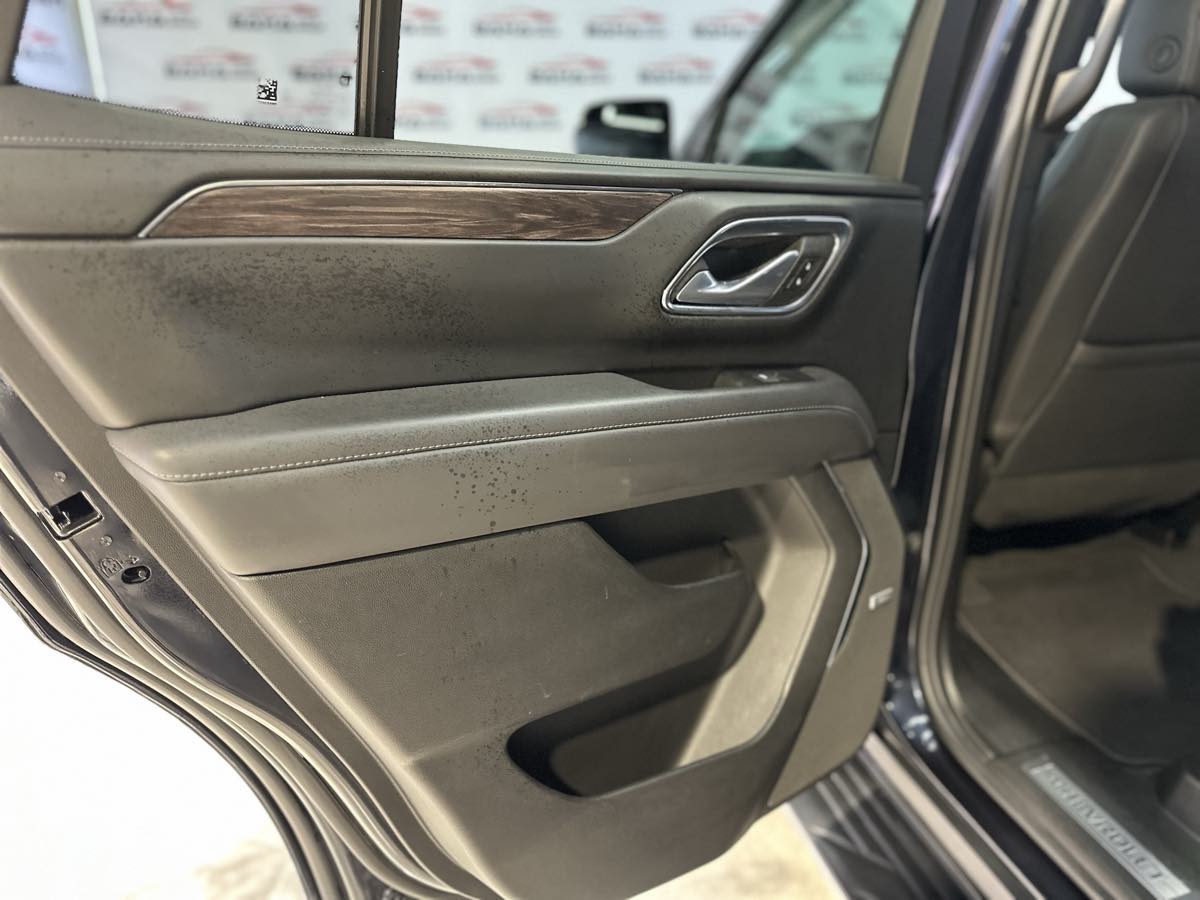 Vehicle image 16 of 38
