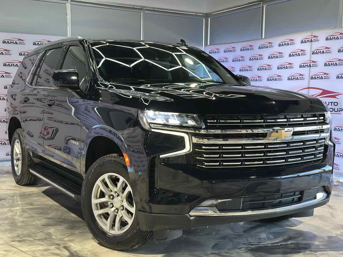 Vehicle image 3 of 38