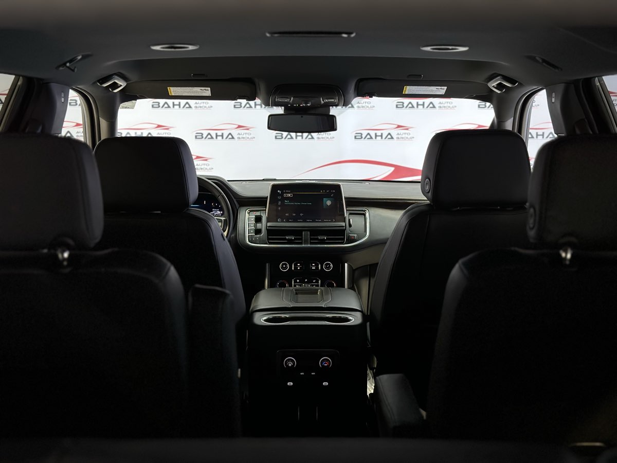 Vehicle image 13 of 38